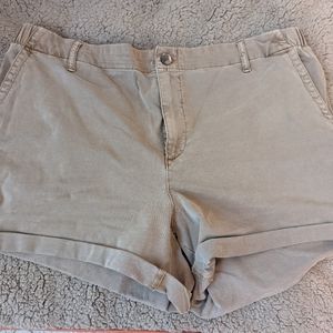 Old Navy XL High Waisted Chino Shorts - 3.5 Inseam